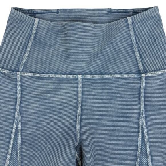 LULULEMON Wunder Under High-Rise Tight Snow Washed Ribbed 28" Sz 2 - Picture 5 of 8